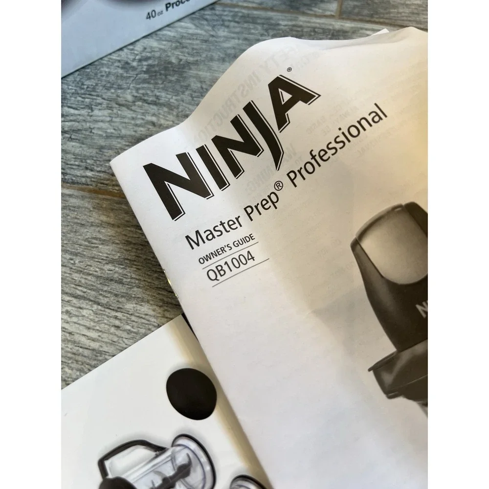 Ninja Master Prep Professional‎ QB1004 40 oz Processing Pitcher New 2 Lids Blade